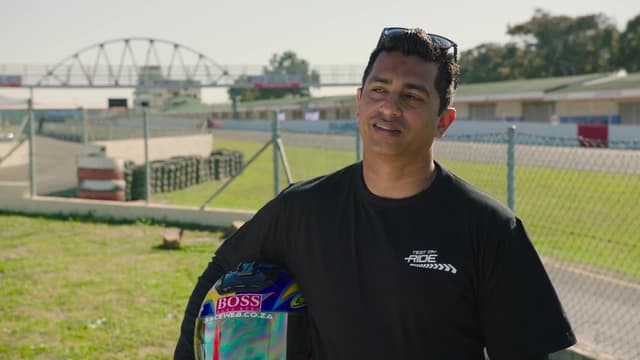S04:E09 - Junaid Hamid: Toyota Corolla '92