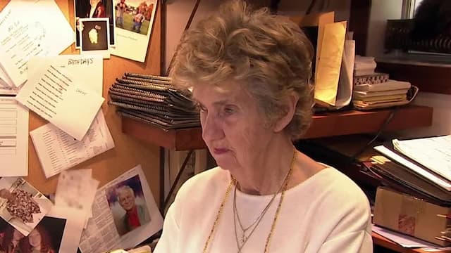 S06:E05 - Uncover Girls