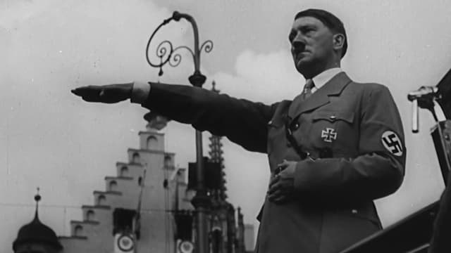 S01:E05 - Himmler's Empire of Terror