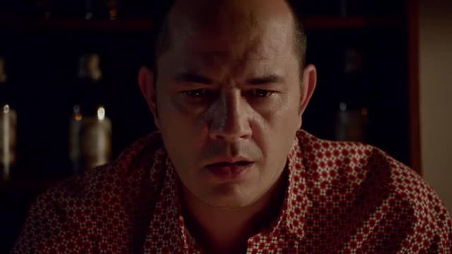 S01:E55 - Plata Sucia
