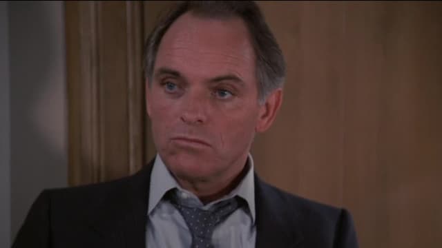 S01:E12 - The System