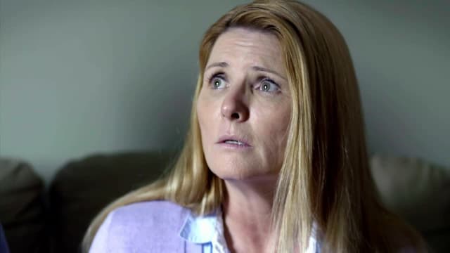 S02:E01 - Watching Amy Lord