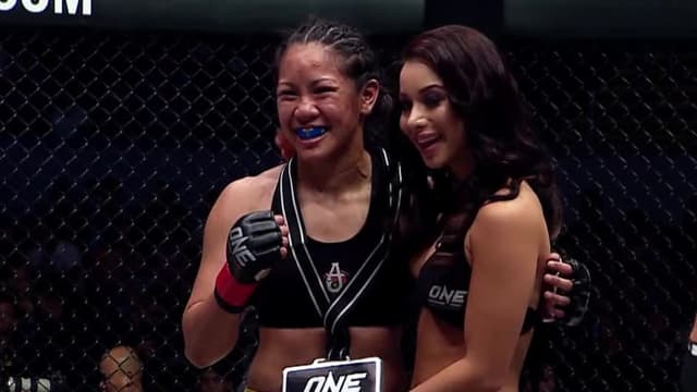 S01:E12 - Suzuki vs Moraes