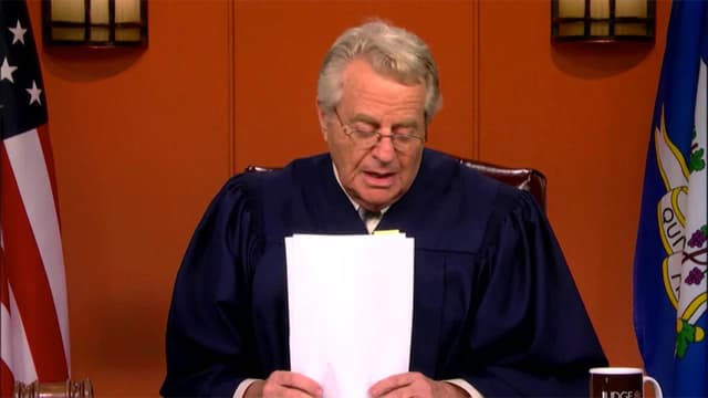 S01:E03 - Bowling for Dupes