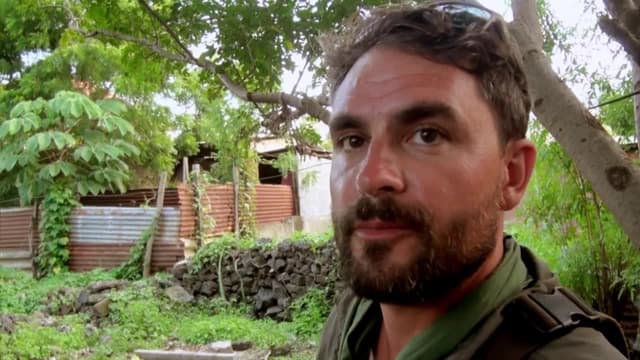 S01:E03 - Episode Three