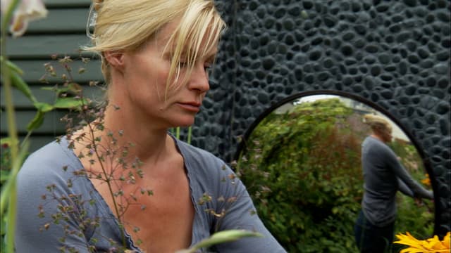 S05:E08 - Growing Up