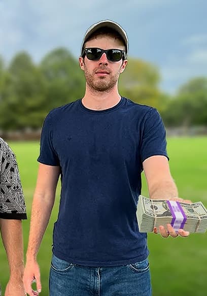 S01:E11 - $1,000 to Deliver This Pizza poster
