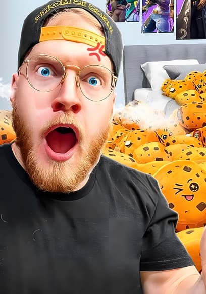 S01:E01 - Marathon in Crocs & Cookie Plushie Revenge poster