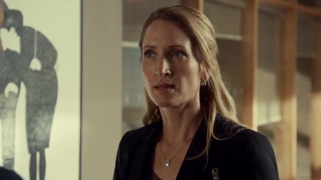 S04:E06 - Rock and a Hard Place