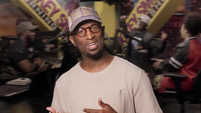 S02:E04 - Sucka MC’s