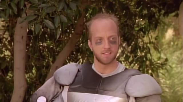 S01:E06 - Paperboy 2000