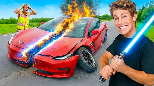 S01:E11 - Destroying My Friend’s Car