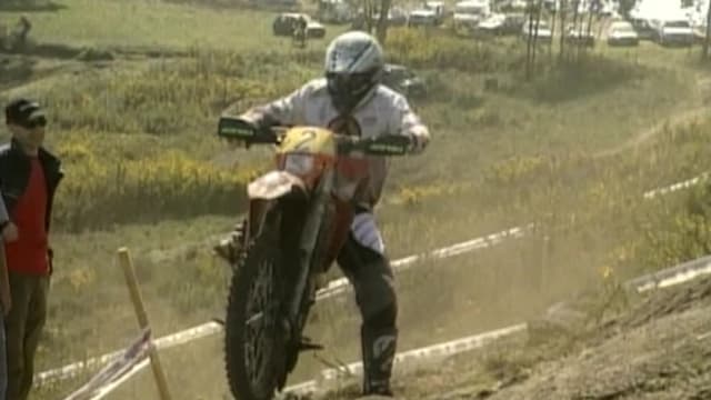 S01:E01 - 2004 World Enduro Championships