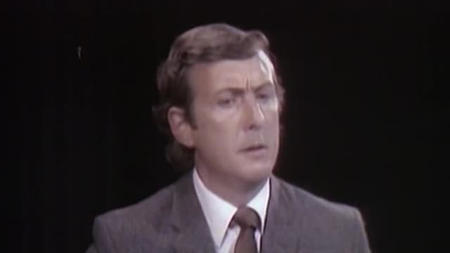 S01:E01 - Eric Idle's Personal Best