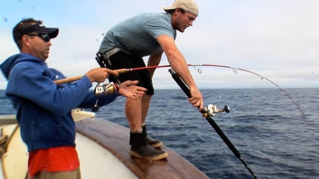 S02:E07 - Anglers vs Tanglers at the Revillagigedo Islands