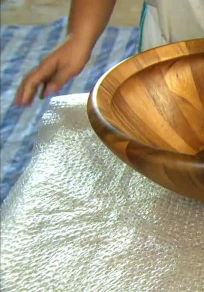 S14:E08 - Aluminum Canoes and Marimbas poster