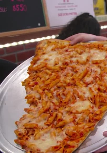 S01:E01 - Pizza, Pork, Pancakes! poster