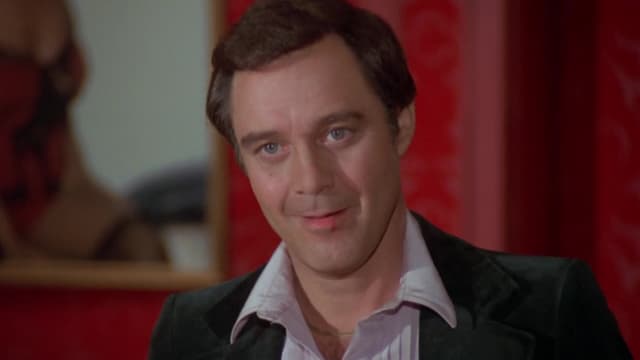 S03:E25 - The Sex Symbol / Don Quixote