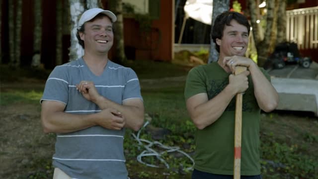 S02:E03 - The Floating Golf Course