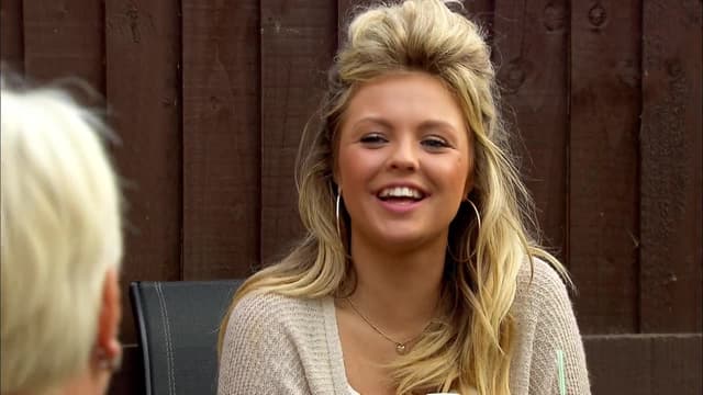 S02:E08 - Girlfri3nds - UK