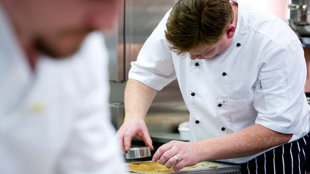 S06:E29 - Scotland Dessert