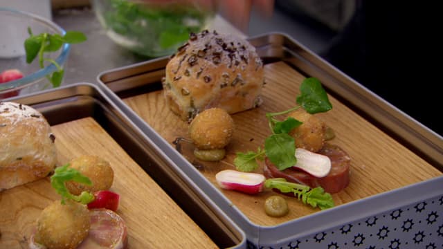 S11:E40 - Northern Ireland Judging