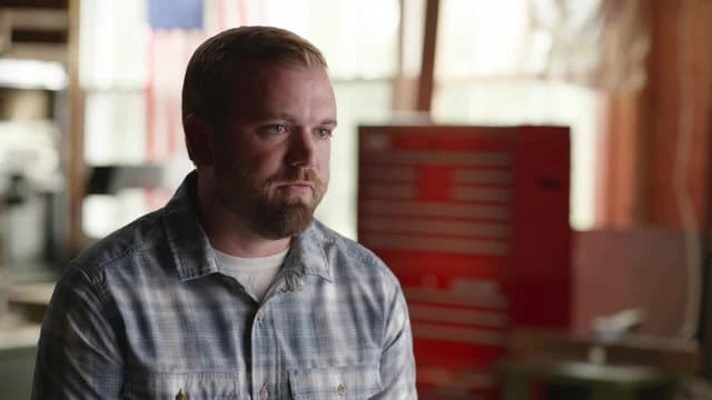 S20:E25 - Wobbly Toilet, LED Lightbulbs