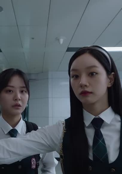 Watch Friendly Rivalry S01:E11 - Episode 11 - Free TV Shows | Tubi