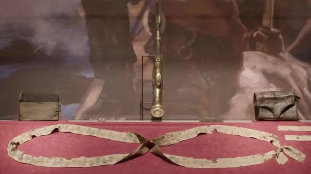 S01:E04 - Stolen Fortune of Pirate Mummy