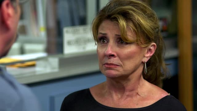 S02:E03 - Crying Uncle