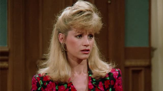 S07:E03 - This New House