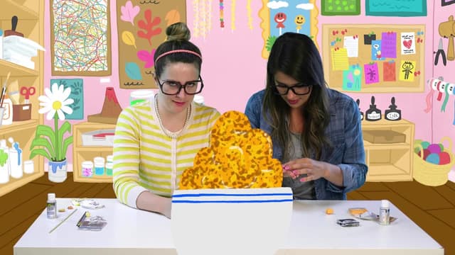 S02:E01 - DIY Mac and Cheeese B.F.F. Necklaces!