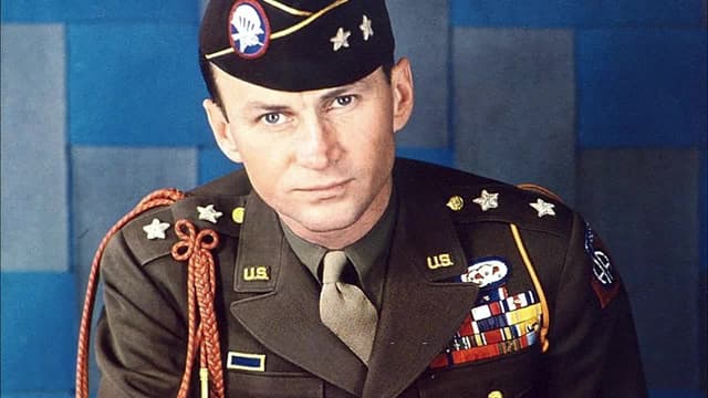 S01:E11 - Slaughter Siege and Spies