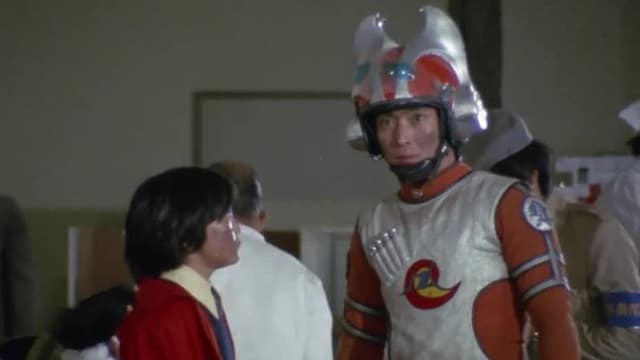 S01:E40 - The Terrifying Saucer Creature Series! MAC Annihilated! The Flying Saucer Is Alive!