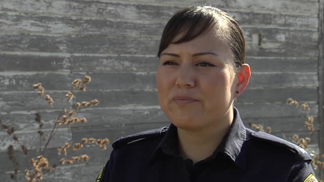 S01:E04 - Tribal Police