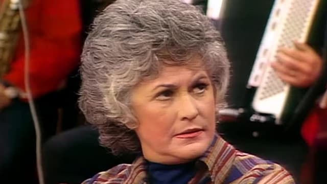 S04:E406 - The Election