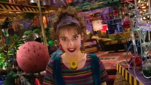 S02:E222 - Mold, Beakmania & Caves