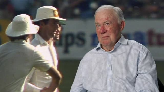 S01:E10 - Leadership Factor