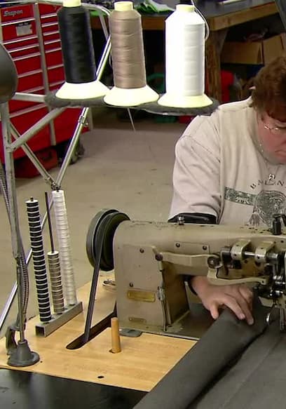 S14:E12 - Barber Chairs and Sewage Pumps poster