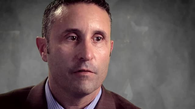 S02:E09 - Shooting the Innocent