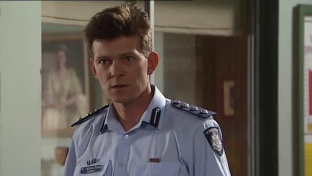 S06:E39 - By the Book