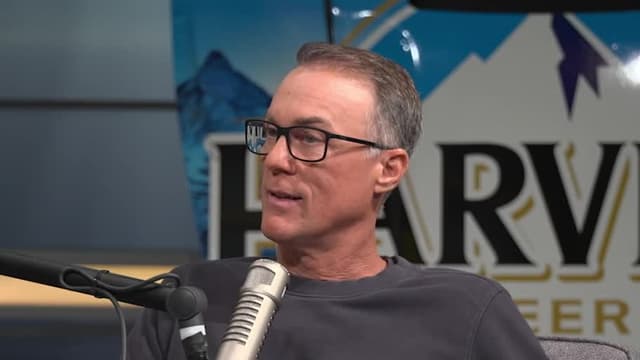 S2025:E42 - 2025 Awards Show