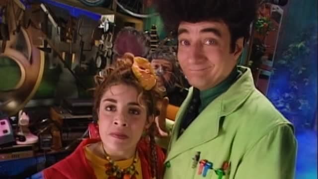 S01:E124 - Bees, Beakmania & Earthquakes