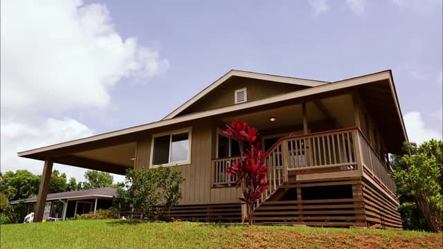 S07:E10 - Moving From Montana to Kauai