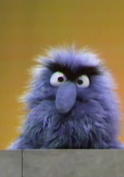 S07:E41 - Sesame Street Hires Help to Shovel Snow poster