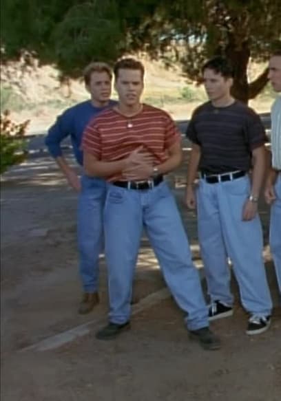 Watch Mighty Morphin Power Rangers S03:E17 - A Ranger Catastrophe (Pt ...