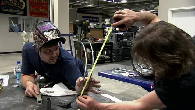 S05:E16 - Darien Lake Bike