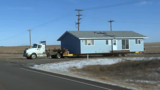 S02:E11 - Too Big to Truck
