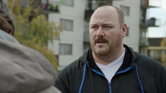 S01:E08 - Invitation Only