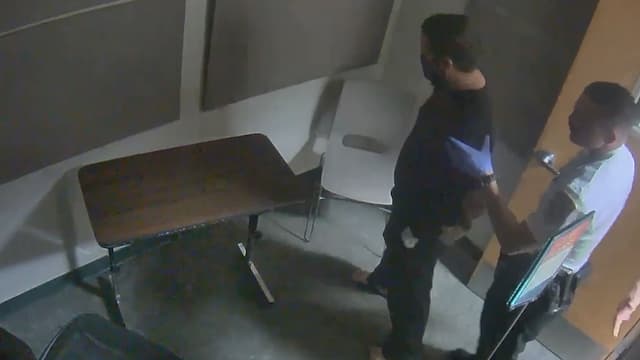 S01:E06 - WWE Stalker